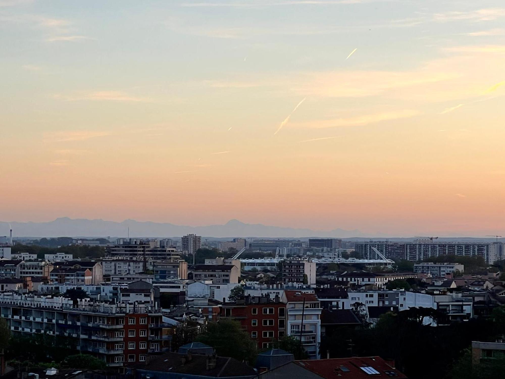 Sunset Duplex - Grand-Rond, Jardin Des Plantes, Centre-Ville, 2 Bdrs 60M2, Ac, Free Public Car Park 200M Away, Netflix - T3 60M2 Avec Clim, Parking Public Gratuit A 200M 툴루즈 외부 사진