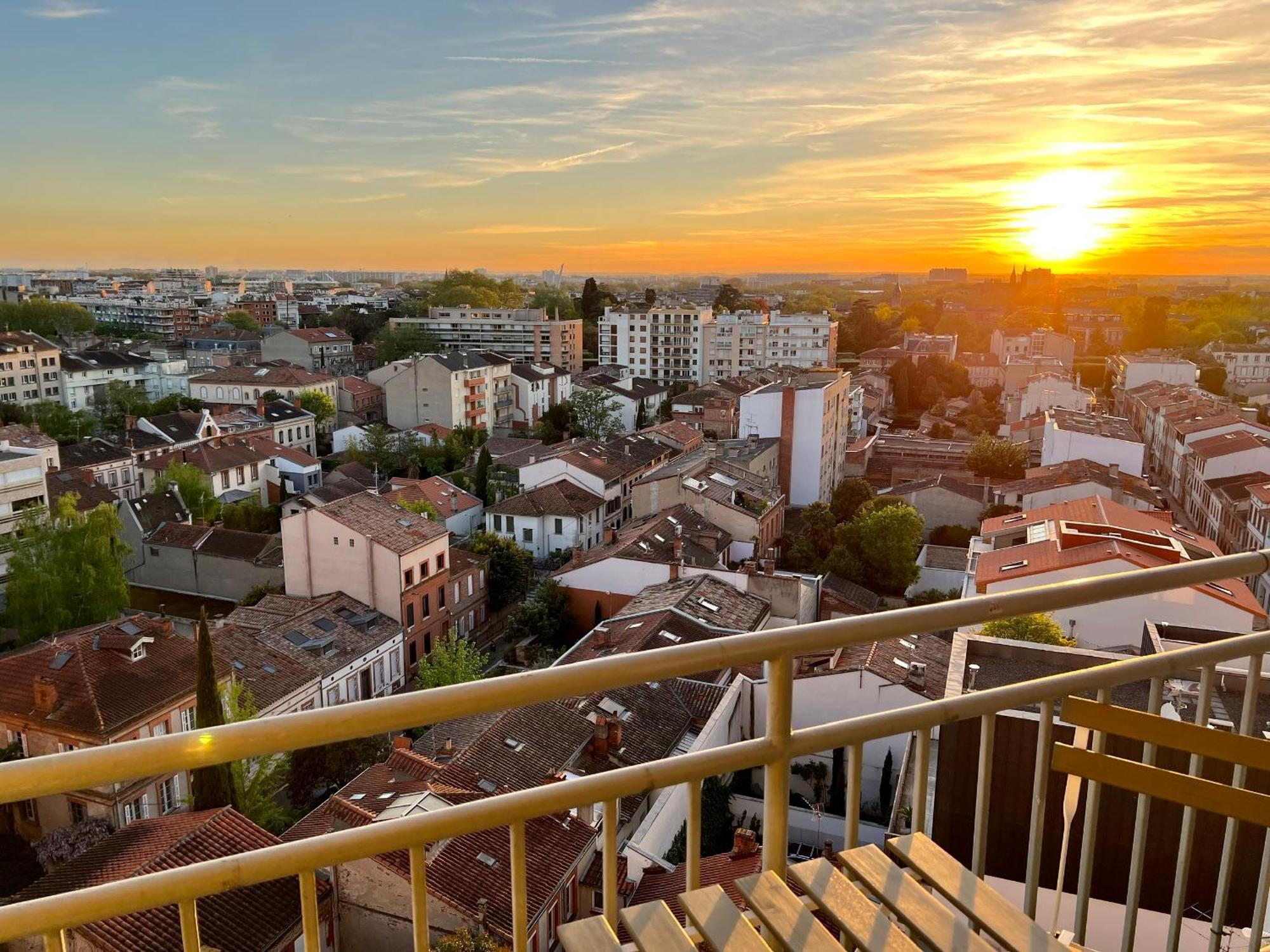 Sunset Duplex - Grand-Rond, Jardin Des Plantes, Centre-Ville, 2 Bdrs 60M2, Ac, Free Public Car Park 200M Away, Netflix - T3 60M2 Avec Clim, Parking Public Gratuit A 200M 툴루즈 외부 사진